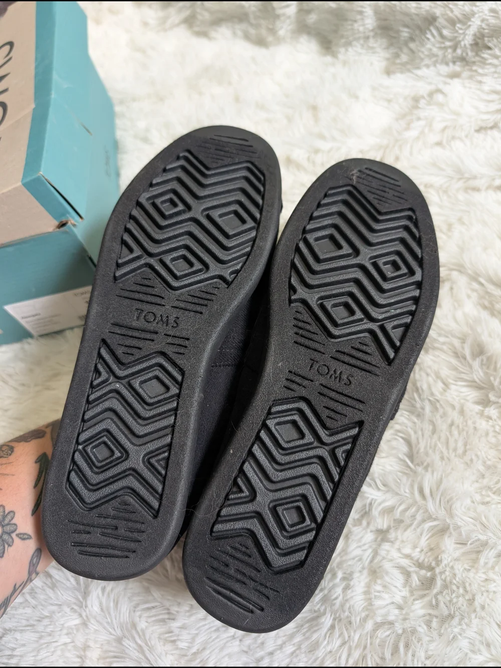 Toms men black